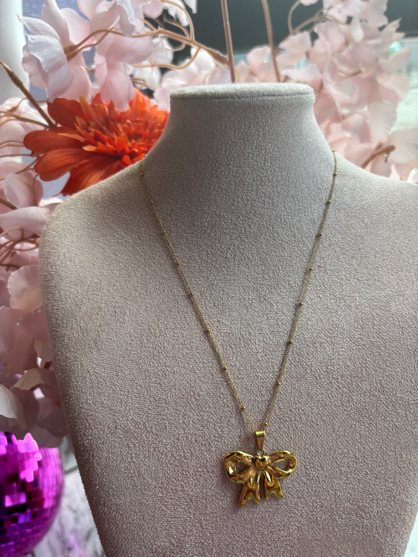 Ketting bow goud
